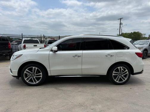 White 2018 Acura MDX 3.5L w/Advance Package