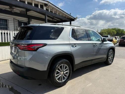 Gray 2023 Chevrolet Traverse LT Cloth
