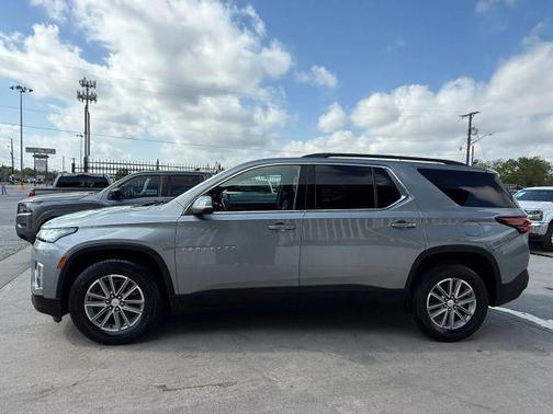 Gray 2023 Chevrolet Traverse LT Cloth