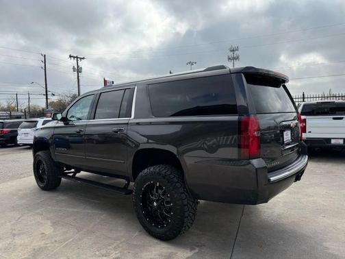 2018 Chevrolet Suburban Premier