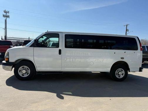 2011 Chevrolet Express 3500 LT
