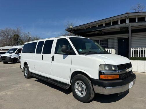 2011 Chevrolet Express 3500 LT