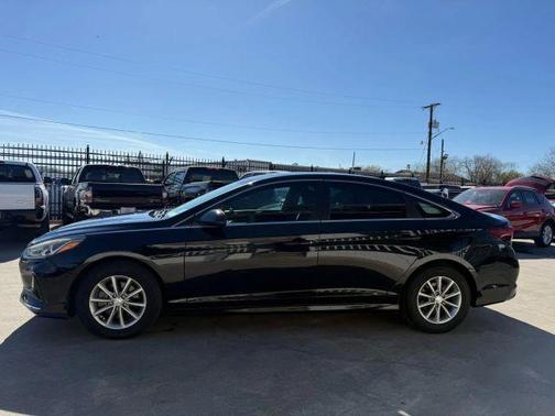 2019 Hyundai SONATA SE