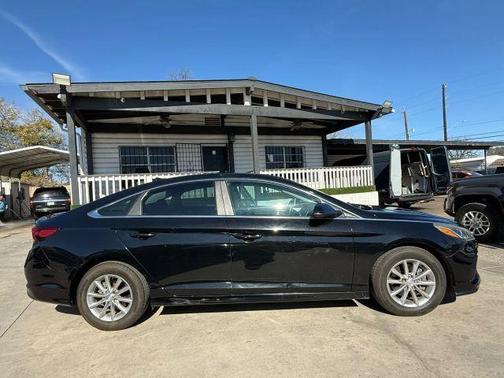 2019 Hyundai SONATA SE