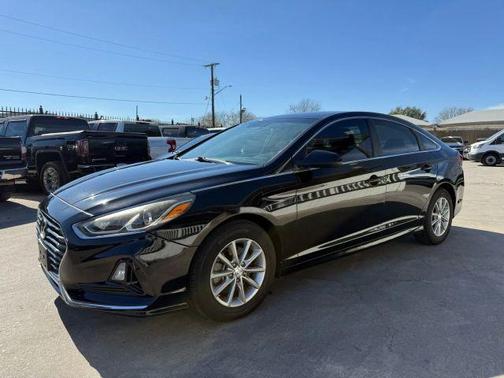 2019 Hyundai SONATA SE
