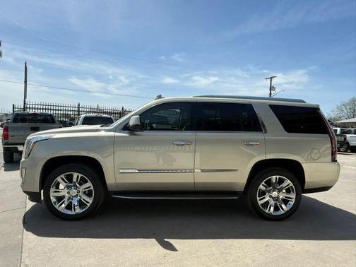 2016 Cadillac Escalade Luxury