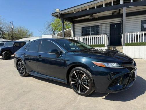 2018 Toyota Camry XSE