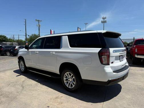 White 2021 Chevrolet Suburban LS