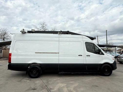2021 Mercedes-Benz Sprinter 2500 HIGH ROOF W/170 WB