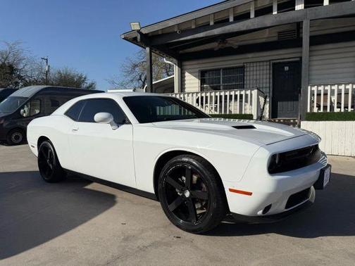 2018 Dodge Challenger SXT
