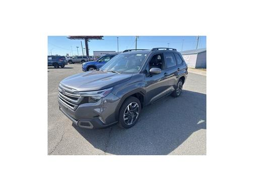 Magnetite Gray Metallic 2025 Subaru Forester Limited