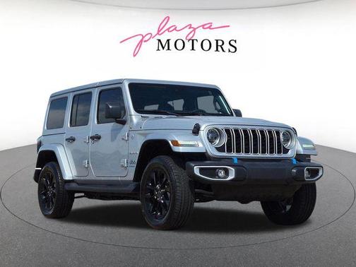 Silver Zynith Clearcoat 2024 Jeep Wrangler 4xe Sahara