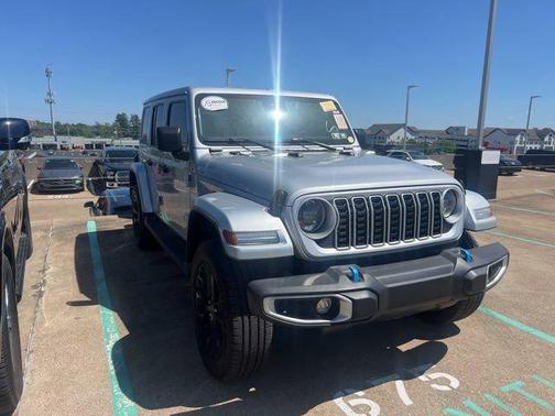 Silver Zynith Clearcoat 2024 Jeep Wrangler 4xe Sahara