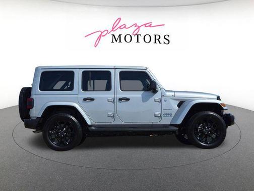 Silver Zynith Clearcoat 2024 Jeep Wrangler 4xe Sahara