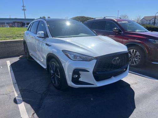 Radiant White 2025 INFINITI QX50 SPORT