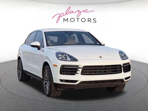 White 2022 Porsche Cayenne Platinum Edition