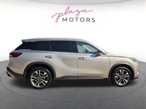 Warm Titanium 2023 INFINITI QX60 Luxe