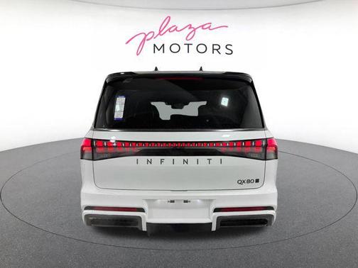 Radiant White/Black Obsidian 2026 INFINITI QX80 AUTOGRAPH AWD