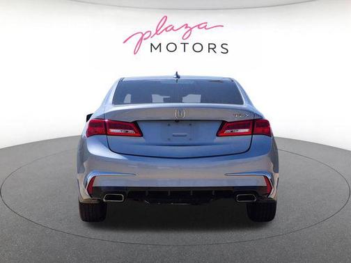 Lunar Silver Metallic 2018 Acura TLX Technology