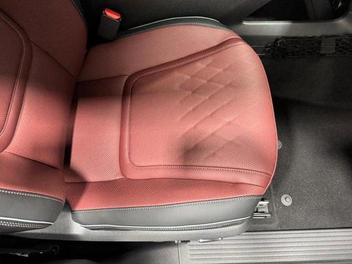 Dynamic Metal/Black Obsidian 2026 INFINITI QX80 AUTOGRAPH AWD