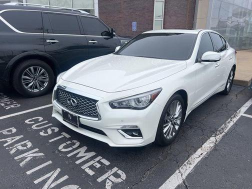 Majestic White 2024 INFINITI Q50 3.0t LUXE