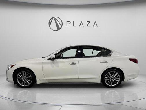 Majestic White 2024 INFINITI Q50 3.0t LUXE