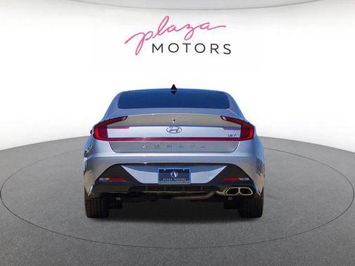 Shimmering Silver Pearl 2021 Hyundai SONATA SEL Plus