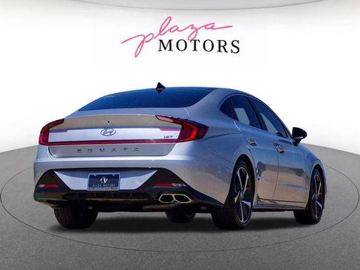 Shimmering Silver Pearl 2021 Hyundai SONATA SEL Plus