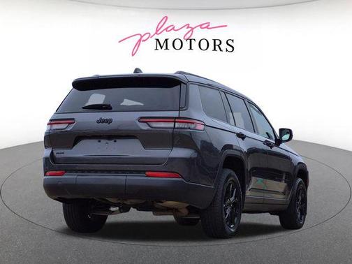 Baltic Gray Metallic Clearcoat 2024 Jeep Grand Cherokee L Altitude