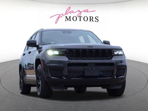 Baltic Gray Metallic Clearcoat 2024 Jeep Grand Cherokee L Altitude