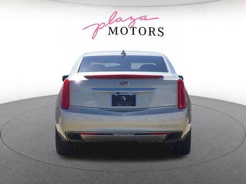 Silver Coast Metallic 2016 Cadillac XTS Luxury