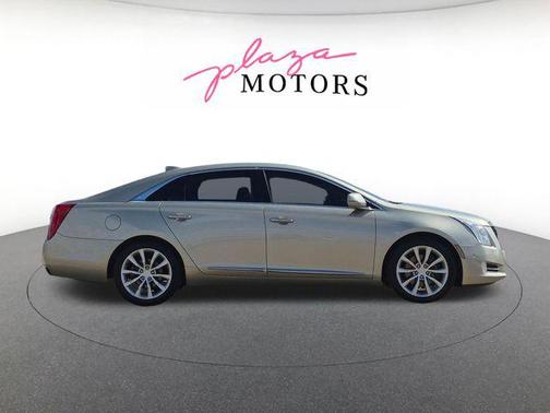 Silver Coast Metallic 2016 Cadillac XTS Luxury