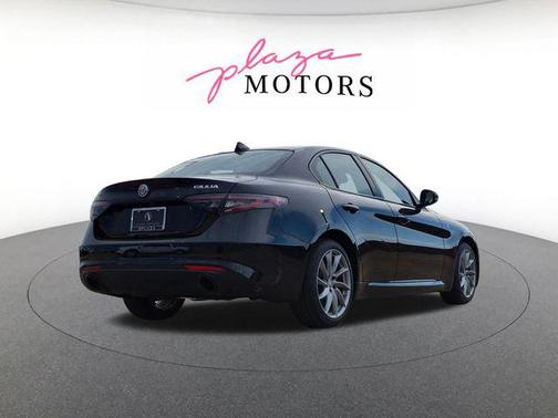 Vulcano Black Metallic 2024 Alfa Romeo Giulia Ti