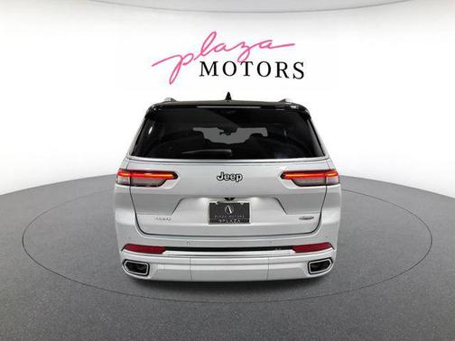 Silver Zynith 2023 Jeep Grand Cherokee L Summit