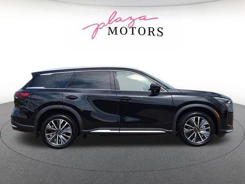 Mineral Black 2026 INFINITI QX60 LUXE AWD