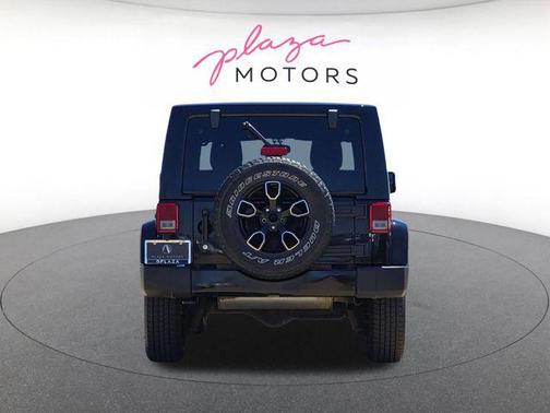 Black Clearcoat 2018 Jeep Wrangler JK Unlimited Altitude