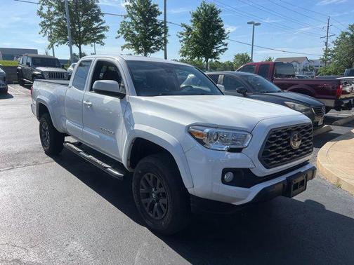 Super White 2021 Toyota Tacoma SR5
