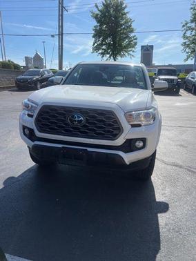 Super White 2021 Toyota Tacoma SR5
