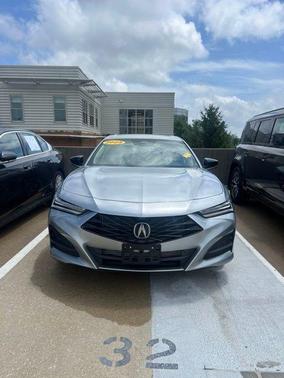 Lunar Silver Metallic 2025 Acura TLX Technology