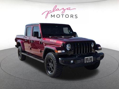 Snazzberry Pearlcoat 2021 Jeep Gladiator Willys 4x4