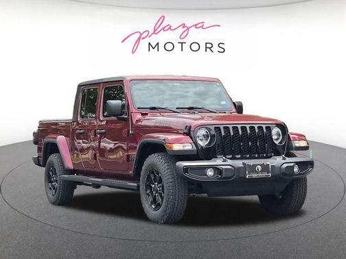 Snazzberry Pearlcoat 2021 Jeep Gladiator Willys 4x4