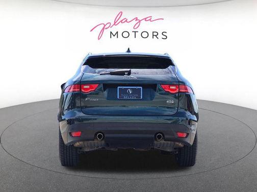 British Racing Green Metallic 2018 Jaguar F-PACE 25t Prestige