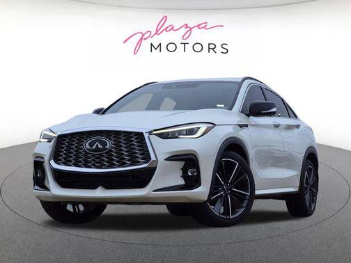 Majestic White 2023 INFINITI QX55 ESSENTIAL