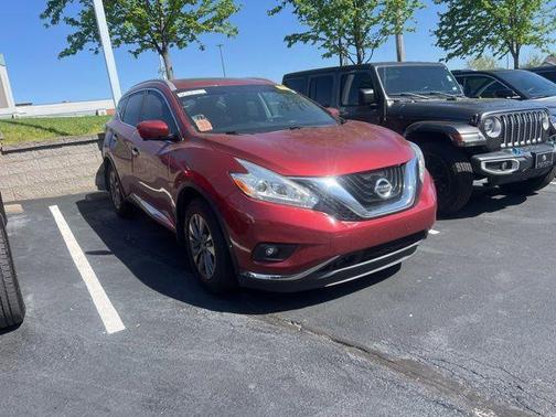 Cayenne Red Metallic 2016 Nissan Murano SL