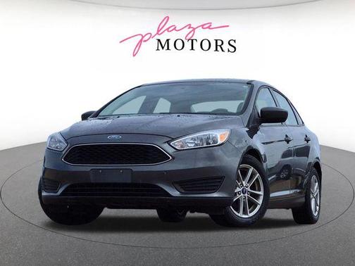 Magnetic 2018 Ford Focus SE
