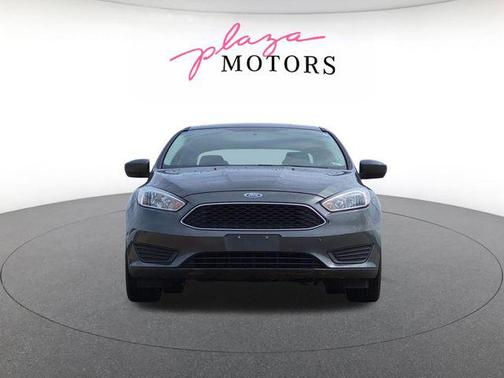 Magnetic 2018 Ford Focus SE