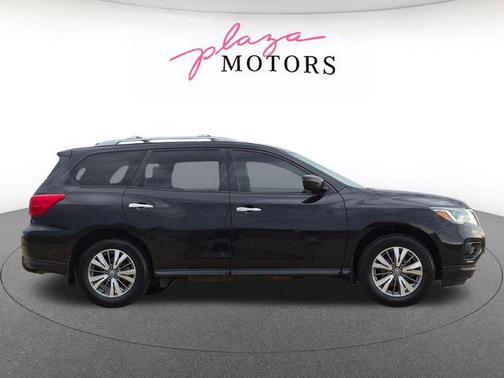 Magnetic Black Pearl 2020 Nissan Pathfinder S 4WD