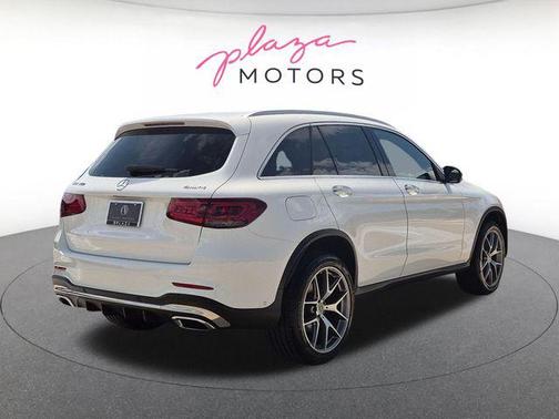 White 2022 Mercedes-Benz GLC 300 4MATIC
