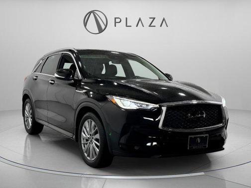 2023 INFINITI QX50 LUXE AWD