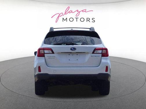 Crystal White Pearl 2015 Subaru Outback 2.5i Limited